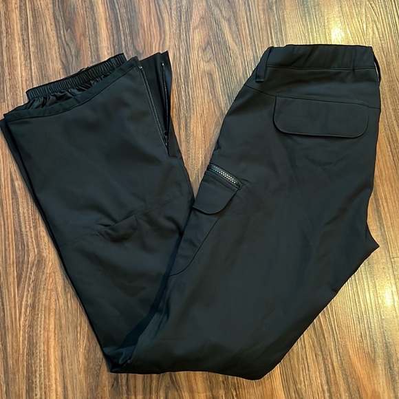 Burton Gloria Insulated Pants - Picture 14 of 16